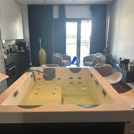 Baltic Riviera Apartment Wislinka